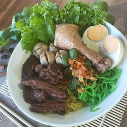 ร้านก๋วยเตี๋ยวจัมโบ้(หน้าวัดปลักกริม) สาขา3โรงหรอยหลังฟลอริด้า
