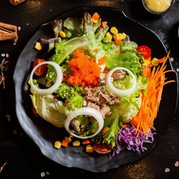 สลัดทูน่า