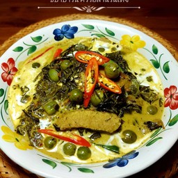 แกงคั่วขี้เหล็กหมูย่าง