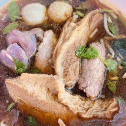 เกาเหลาเนื้อ พิเศษ