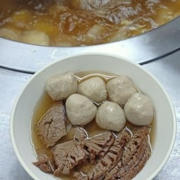 เนื้อเปื่อยลูกชิ้นลวก