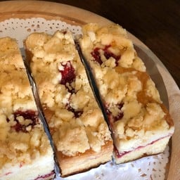 สตรอเบอร์รี่ครัมเบิ้ล