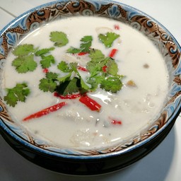 ต้มข่า ใส่เห็ด