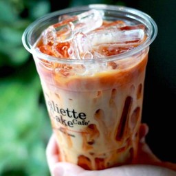 Iced Thai Tea ชาไทยนมสดเย็น