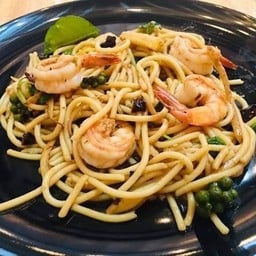 สปาเก็ตตี้ ผัดขี้เมากุ้ง