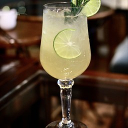 เลมอนคั้นสดผสมโซดา