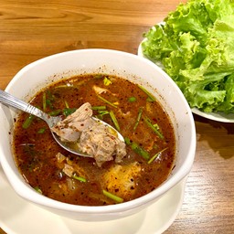 ต้มแซ่บเนื้อ