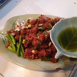 ก้อยเนื้อขมดิบ