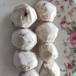 ชายุแม่หมูเสียบไม้