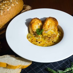 Onion Soup (ซุปหัวหอมฝรั่งเศษ)