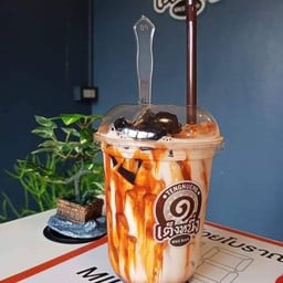 เฉาก๊วยไซรัปชาใต้หวันนมสด