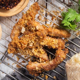 หมูทอดสามเกลอ 100 กรัม