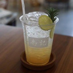 Honey Lemon Soda