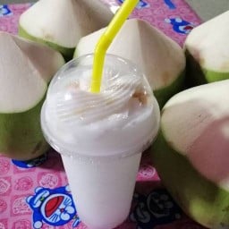 มะพร้าวปั่น  แจ้งวัฒนะ