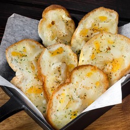 Garlic Bread Cheesy