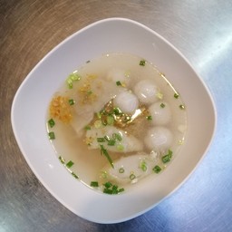 ก๋วยเตี๋ยวลูกชิ้นปลา น้ำใส,ต้มยำ