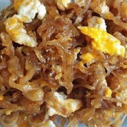 Stir Fried Radish With Egg