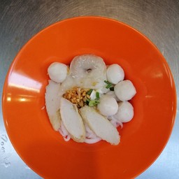 เกี๋ยมอี๋ พิเศษ