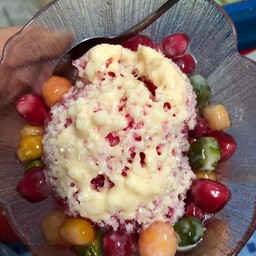 Red Water Chestnut With Sweet Condensed Milk
