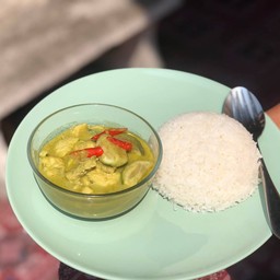 แกงเขียวหวาน ราดข้าว