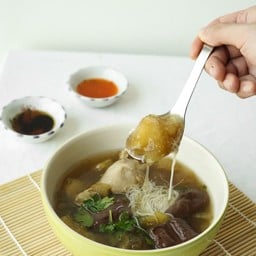 กระเพาะปลาหาบทอง