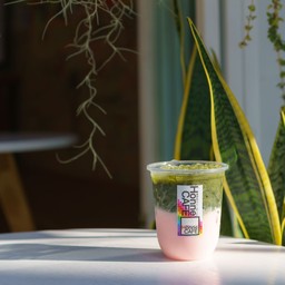 Sakura Matcha มัทฉะซากุระ