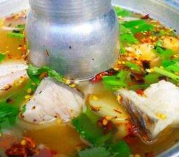 ต้มยำโป๊ะแตกเนื้อปลา+กุ้ง+หมึก