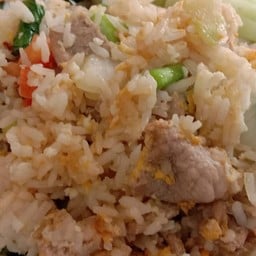 ข้าวผัดหมู
