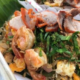 ผัดไทยใหญ่โต ราชพฤกษณ์