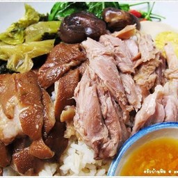 ข้าวขาหมู