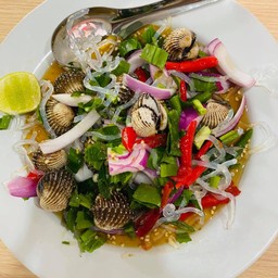 ยำหอยแครงเส้นแก้ว