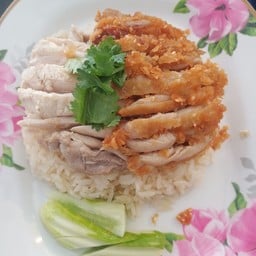 ข้าวมันไก่ต้ม+ไก่ทอด