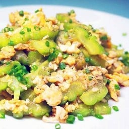 วุ้นเส้นผัดไข่มะระ