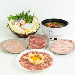 แจ่วฮ้อน ชุดหมูรวม IS AN