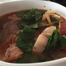 ต้มแซบกระดูกอ่อน