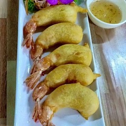 กุ้งชุบแป้งทอด