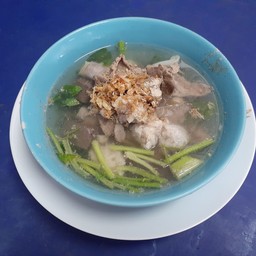 เกาเหลาเลือดหมู