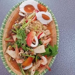 ส้มตำ รถเข็น กะนก