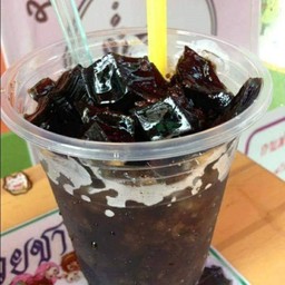 เฉาก๊วยชากังราว 1 แก้ว