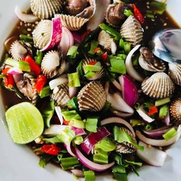 ยำหอยแครง