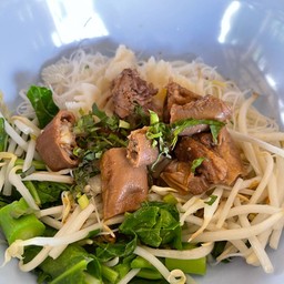 ก๋วยเตี๋ยวไส้ เชียงใหม่