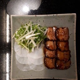 Pork belly sauce (S)