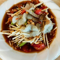 ตำยอดมะพร้าวกุ้งสด