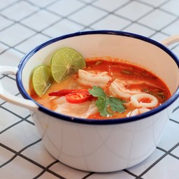 เส้นใหญ่ต้มยำน้ำข้น