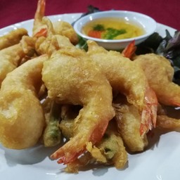 กุ้ง + ผัก ชุบแป้งทอด