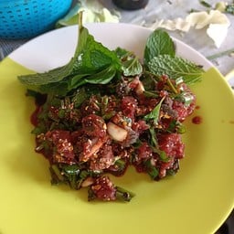 อาหารอีสานและไก่ย่าง ยายแดง (บางนางเกรง) สาขา 1