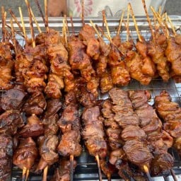 เจ้าคุณหมูย่างไก่ย่าง