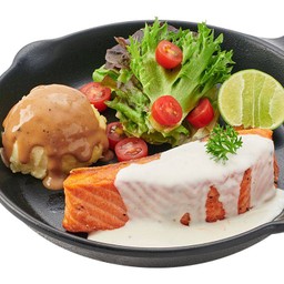 แซลมอนสเต็ก บัตเตอร์ครีมซอส