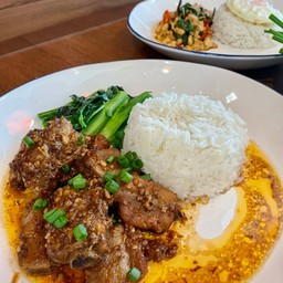 ข้าวซี่โครงหมูอบซอส