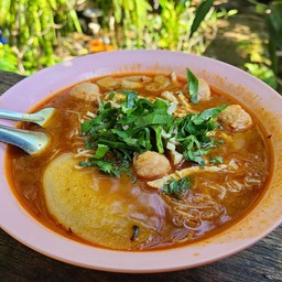 ก๋วยจั๊บญวนสวนปาย บ้านสวนปายรีสอร์ท